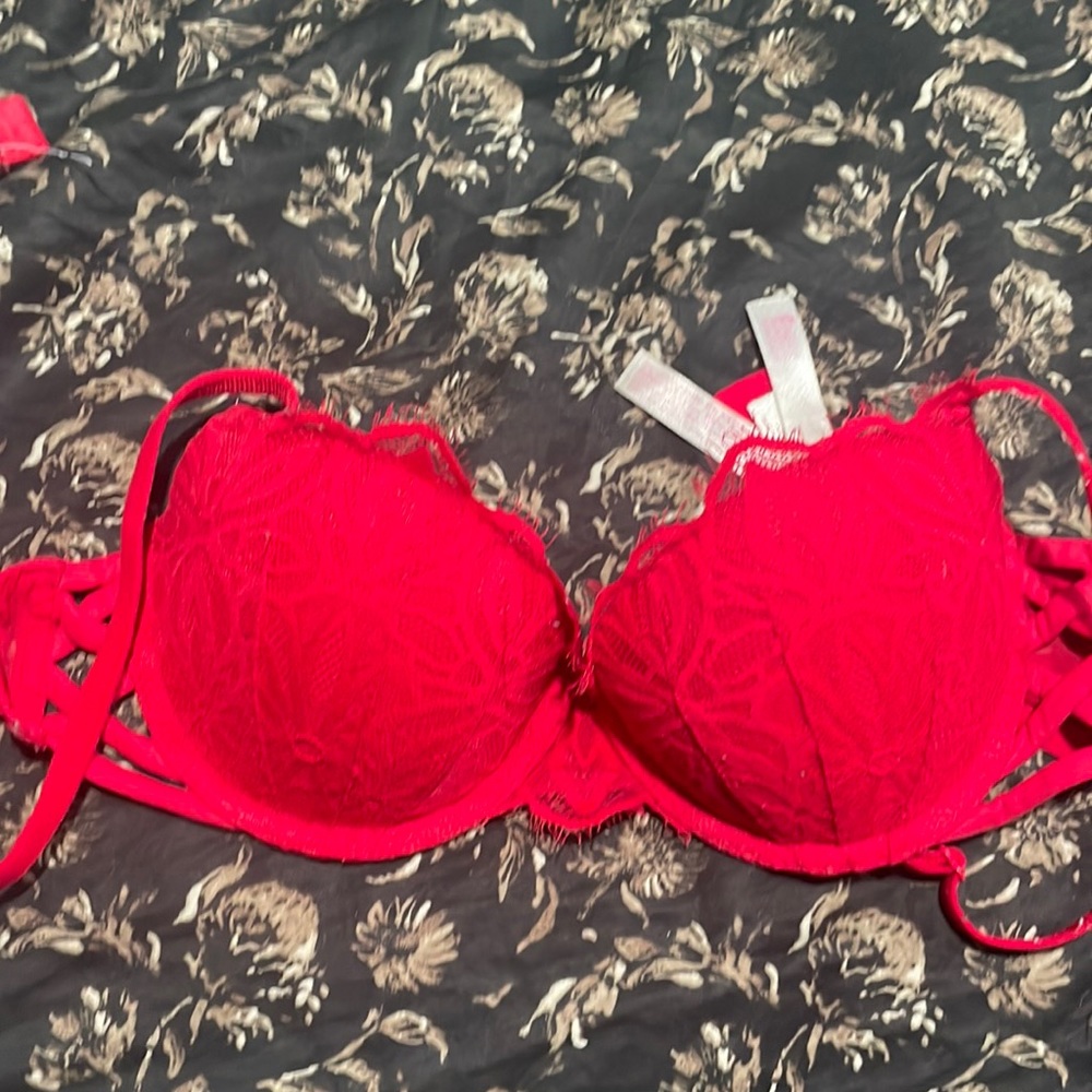 Red lace bra